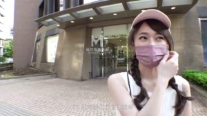 สาวจีนขาวบริสุทธิ์ โดนจับเย็ดห้องนอน ขึ้นคร่อมดูดควยโคตรเสียว แล้วโดนกระแทกหีแตกในคาหี